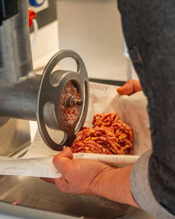 Lavorazione della carne al tritacarne